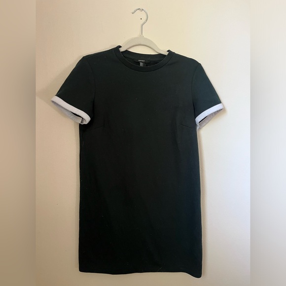 Forever 21 Green Skater Dress - Picture 2 of 4